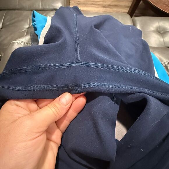 Lululemon Athletica Align High Rise Crop with Pockets 23” - Picture 5 of 5